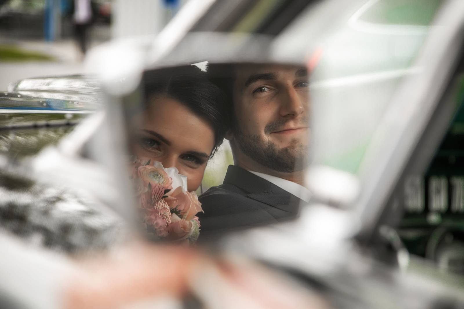 Hochzeitsfotos mit Oldtimer in Sindelfingen