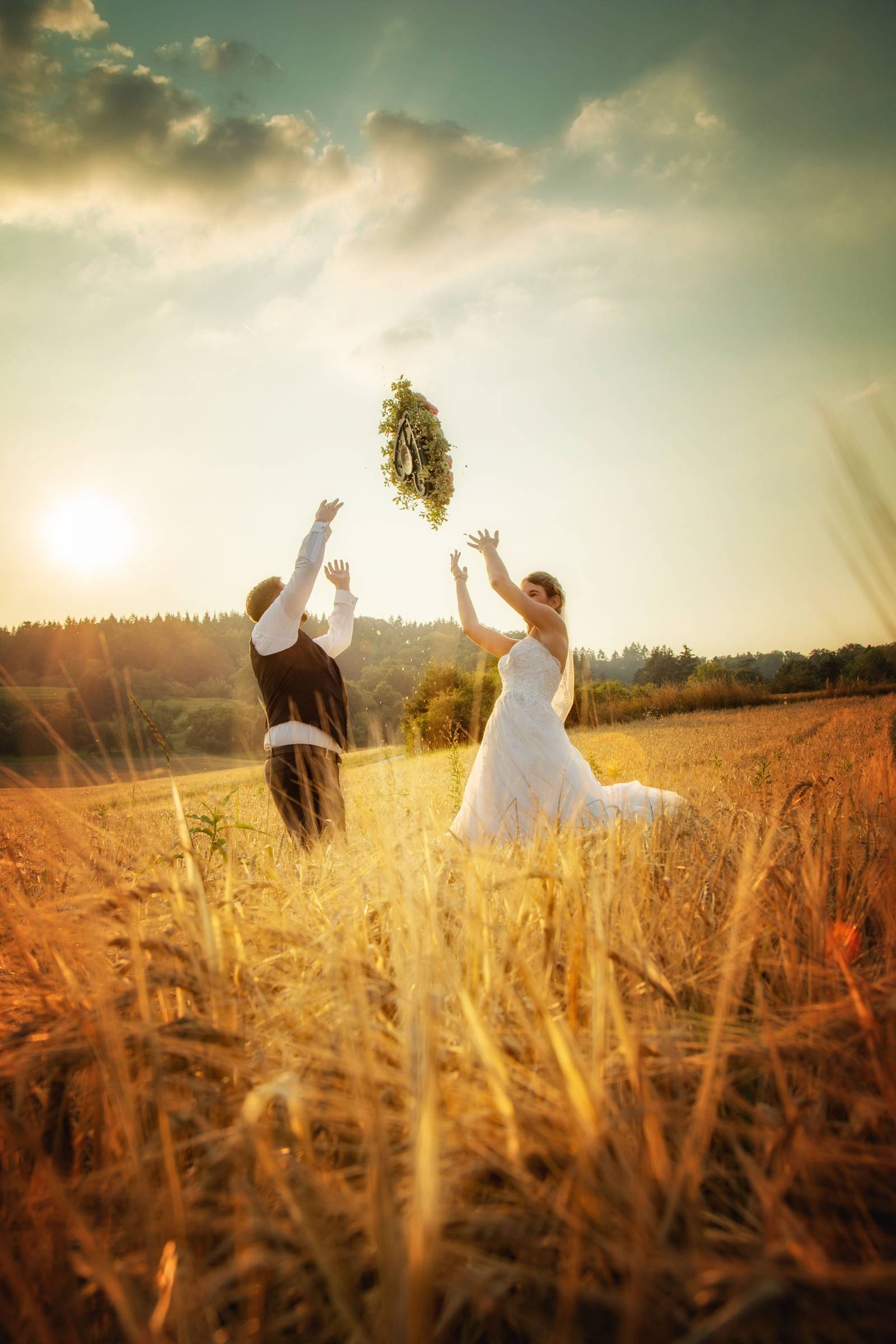 Hochzeitsfotos im Sonnenuntergang von Weil der Stadt