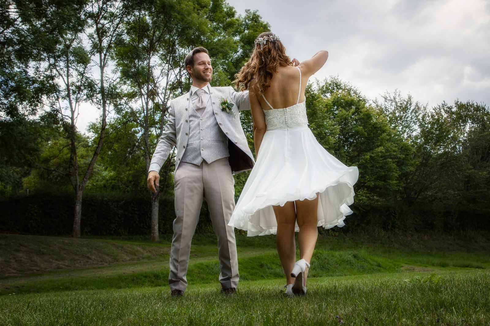 Hochzeitsfotos Hochzeit Schlosspark Dätzingen