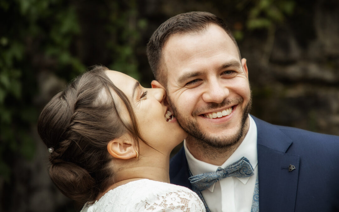 Eine Hochzeit im Bezirksamt Dagersheim mit anschließendem Brautpaarshooting im Aibachgrund in Sindelfingen – Darmsheim