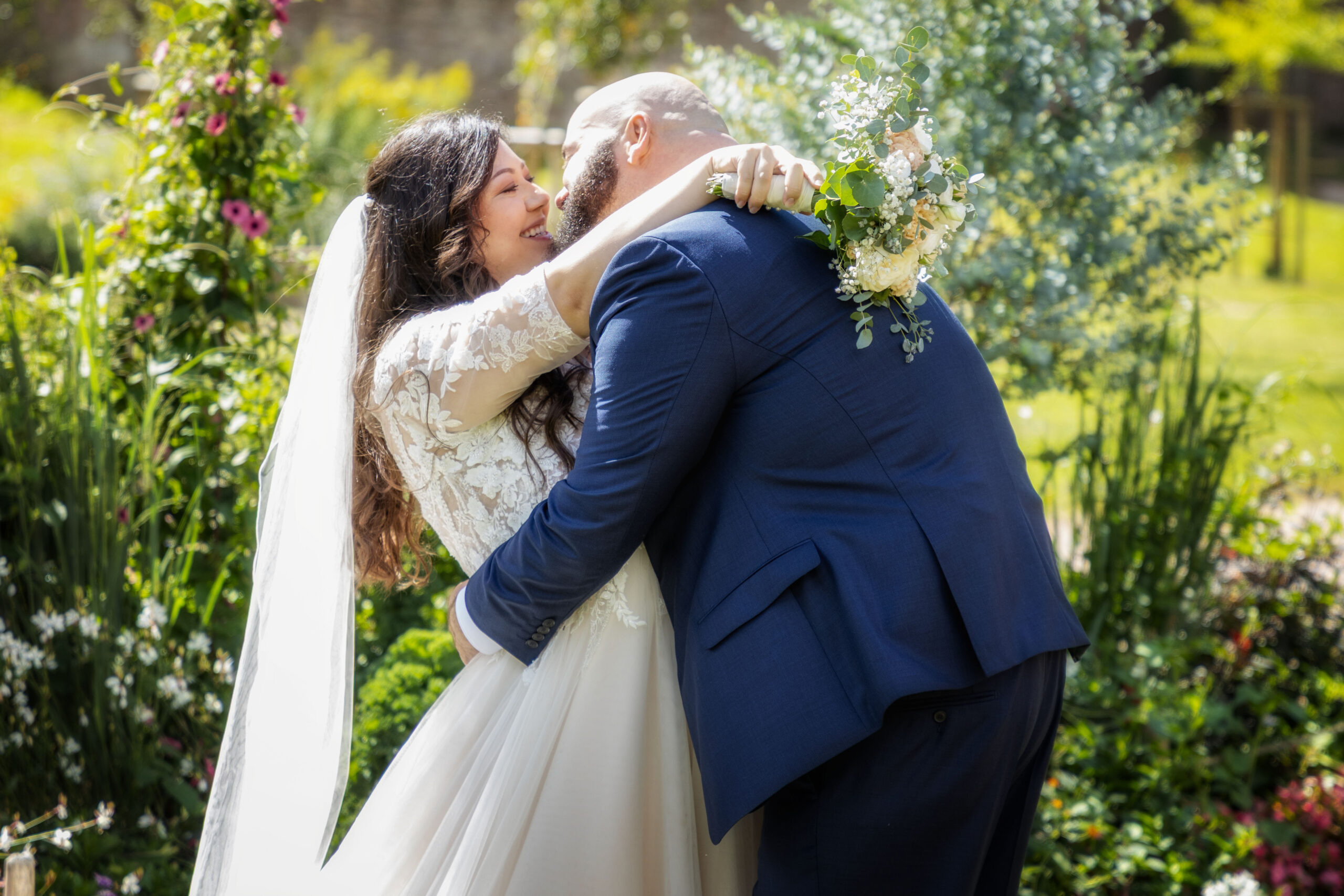 Eine standesamtliche Hochzeit auf der Burg Wildberg